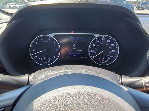 Certified 2023 Nissan Sentra SV image 17