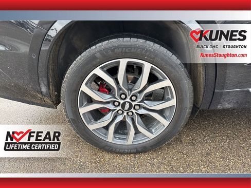 Used 2024 Cadillac XT6 Sport w/ Technology Package image 14