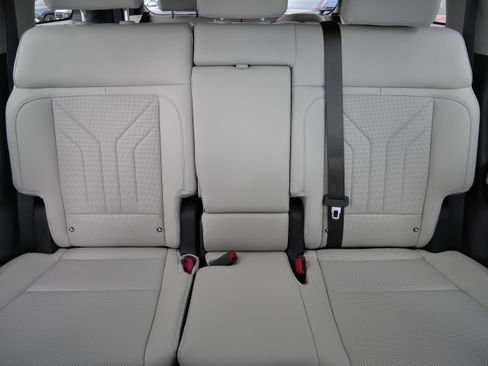 Certified 2026 Hyundai Santa Fe SEL w/ Tow & Go Package image 13