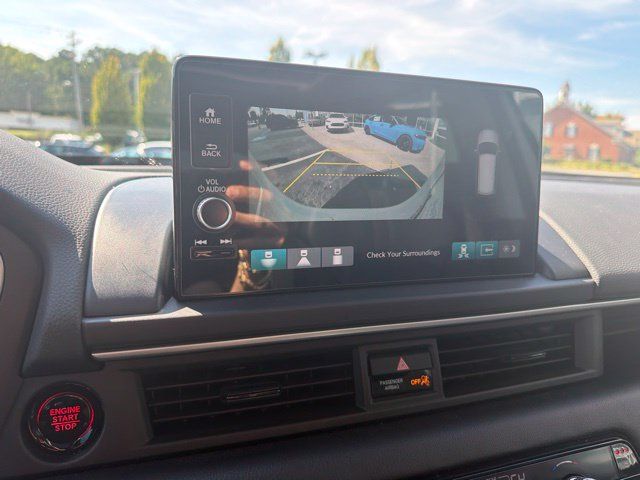 Used 2025 Honda Pilot Touring image 23