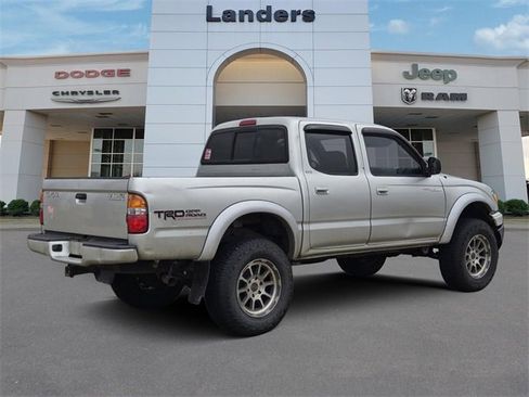 Used 2003 Toyota Tacoma PreRunner image 3