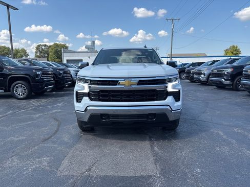 New 2026 Chevrolet Silverado 1500 LT image 2