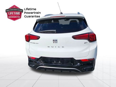 Used 2024 Buick Encore GX Sport Touring w/ Comfort Package image 8