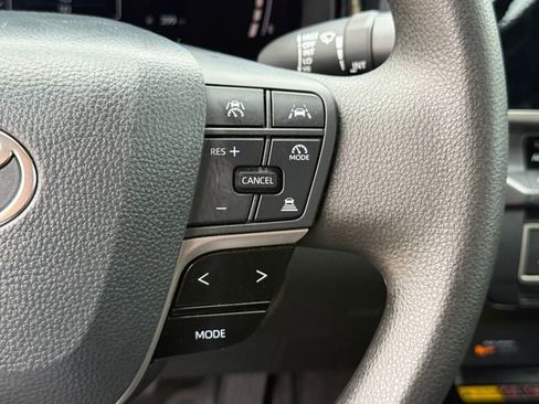 Used 2026 Toyota Camry LE FWD image 14
