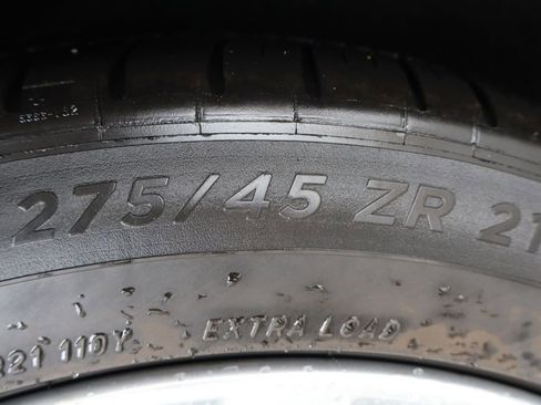 Used 2019 Land Rover Range Rover Sport HSE image 47