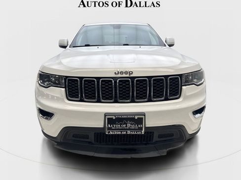 Used 2022 Jeep Grand Cherokee Laredo E AWD/4WD image 3