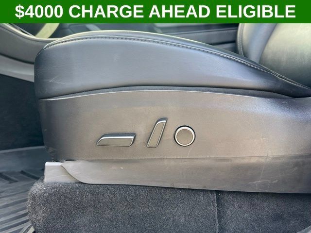 Used 2022 Tesla Model Y Performance AWD/4WD image 17