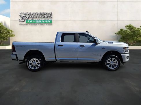 New 2026 RAM 2500 Big Horn AWD/4WD image 6