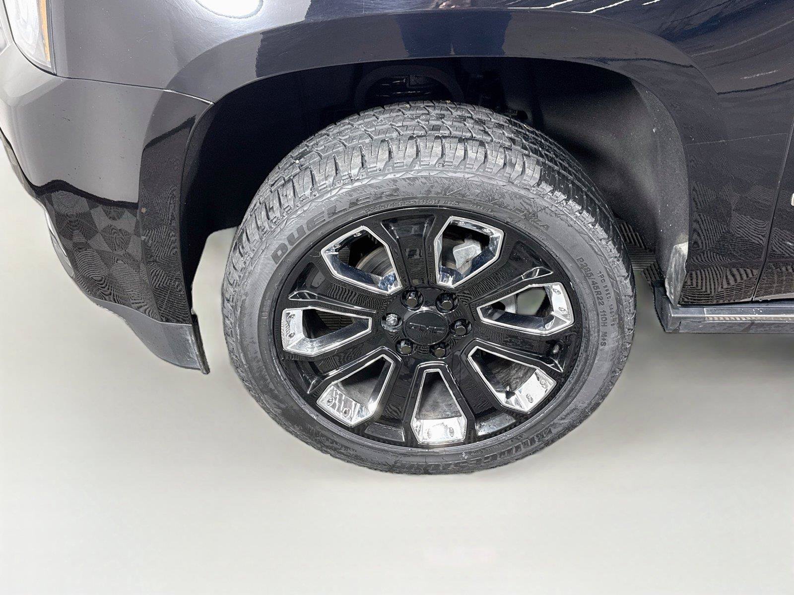 Used 2019 GMC Yukon Denali w/ Denali Ultimate Package AWD/4WD image 7