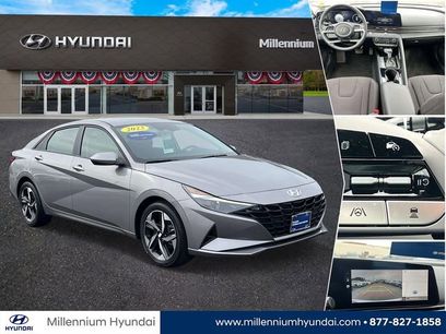 Certified 2023 Hyundai Elantra SEL w/ Convenience Package