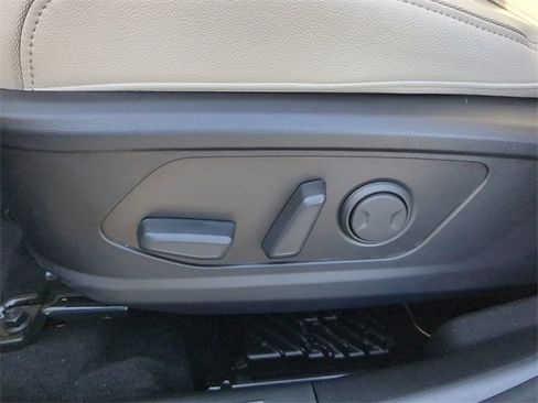 New 2024 Hyundai Tucson Limited image 20