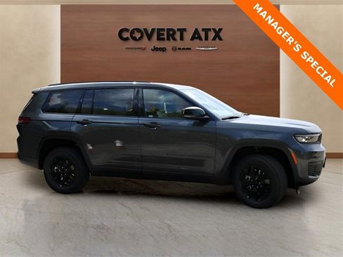 New 2025 Jeep Grand Cherokee L Altitude image 6