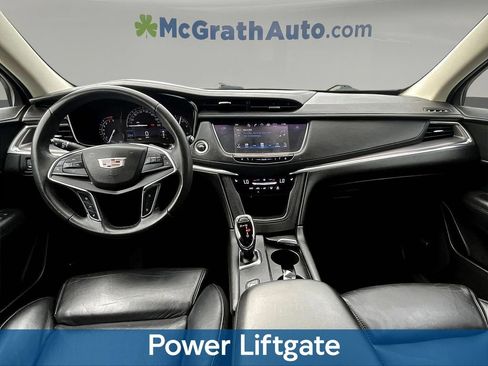Used 2017 Cadillac XT5 Luxury w/ Driver Awareness Package AWD/4WD image 10