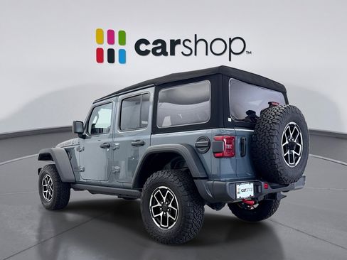 Used 2024 Jeep Wrangler Rubicon w/ Technology Group AWD/4WD image 3