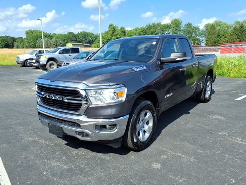 Used 2019 RAM 1500 Big Horn AWD/4WD image 2