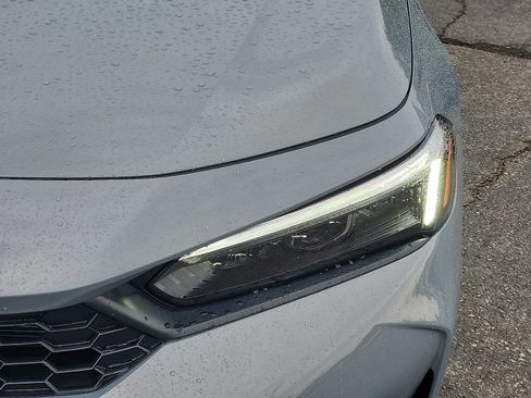 Certified 2025 Honda Civic Sport image 9