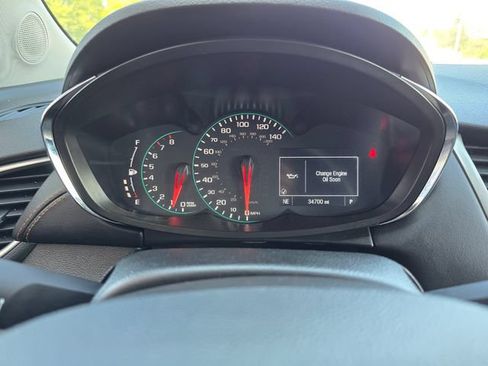 Used 2020 Chevrolet Trax LS FWD image 11