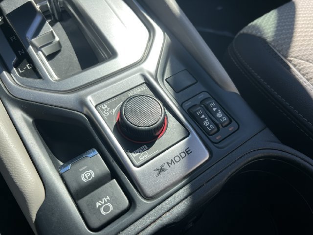 Used 2023 Subaru Forester Premium AWD/4WD image 25