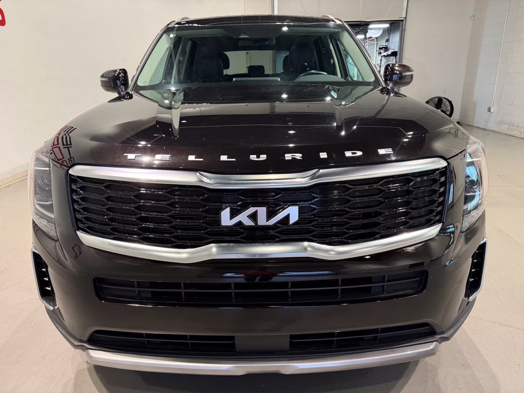 Used 2022 Kia Telluride EX FWD image 4