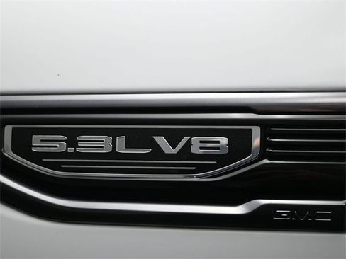 Used 2019 GMC Sierra 1500 AT4 image 9