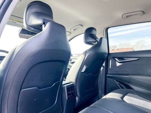 Certified 2024 Kia Niro Wind w/ Wind Preserve Package image 11