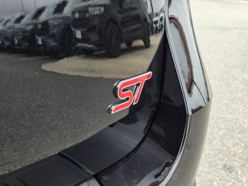 New 2026 Ford Explorer ST w/ Sun And Sound Package image 11