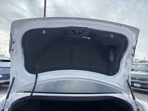 Used 2016 Ford Taurus Limited image 44