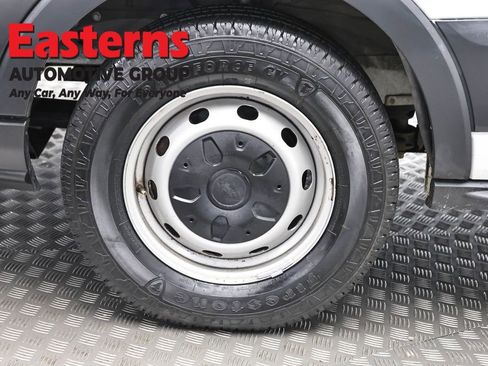 Used 2017 Ford Transit 350 148 Low Roof RWD image 29