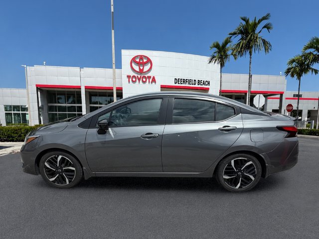 Used 2025 Nissan Versa SR w/ Trunk Package FWD image 5