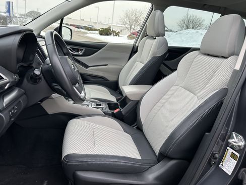 Used 2023 Subaru Forester Premium image 23