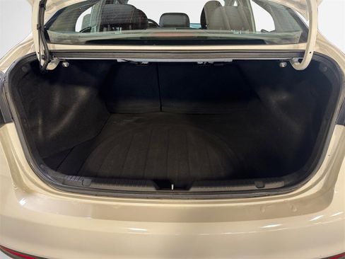 Used 2017 Kia Forte S image 25