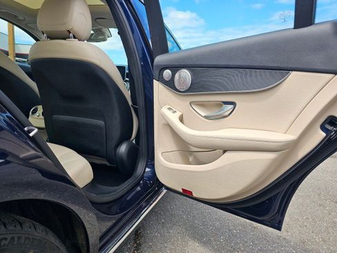 Used 2016 Mercedes-Benz C 300 Sedan image 15