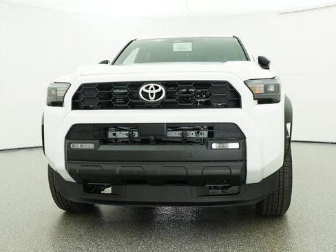New 2026 Toyota 4Runner 4WD image 18