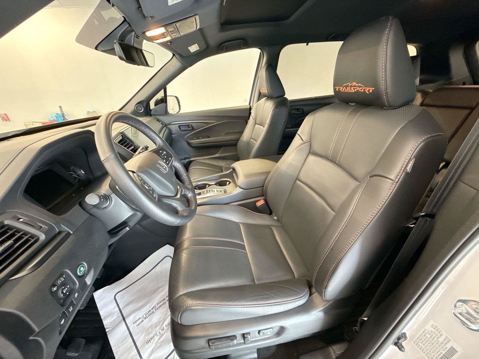 Used 2024 Honda Passport TrailSport image 13