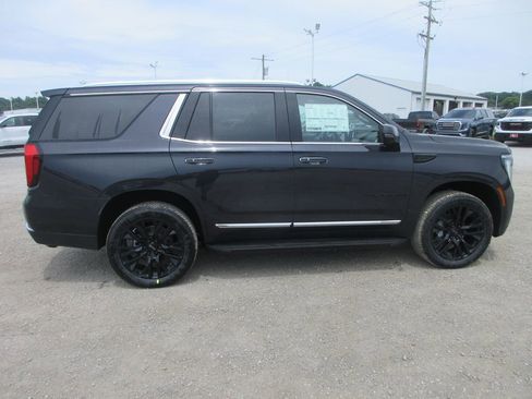 New 2026 GMC Yukon Elevation w/ Elevation Premium Package AWD/4WD image 3