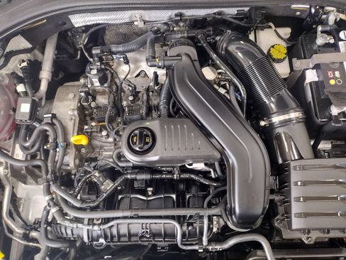 Certified 2023 Volkswagen Jetta Sport FWD image 8
