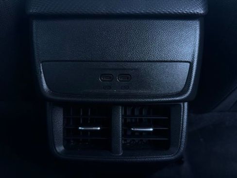 Used 2025 Chevrolet Equinox LT image 19