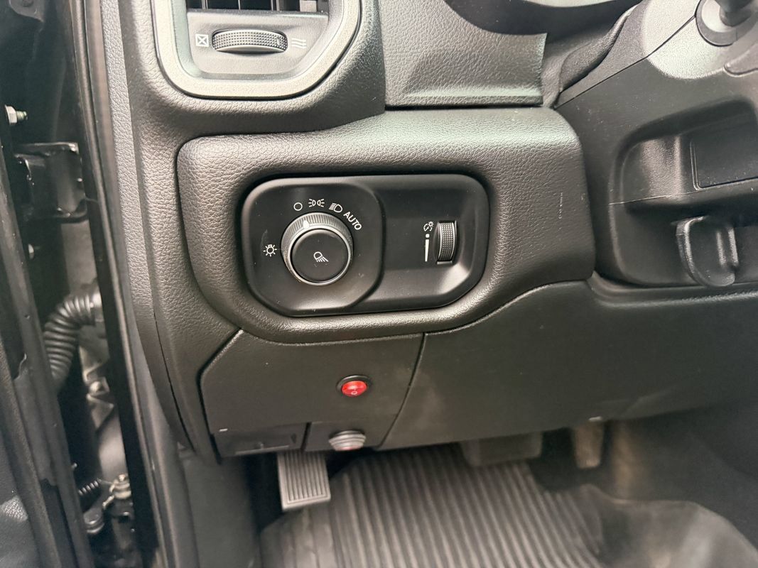 Used 2023 RAM 2500 Tradesman AWD/4WD image 14