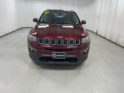 Used 2021 Jeep Compass Latitude w/ Convenience Group AWD/4WD image 4