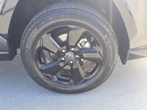 Used 2019 Toyota RAV4 XSE w/ Carpet Mat Package AWD/4WD image 9