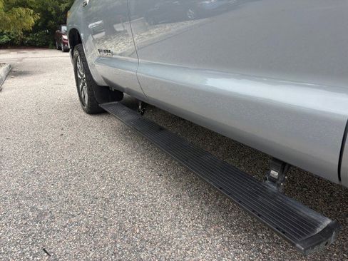 Used 2020 Toyota Tundra Limited image 14