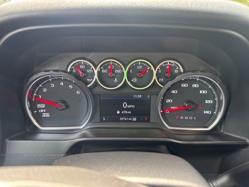 Used 2021 Chevrolet Silverado 1500 LT image 12
