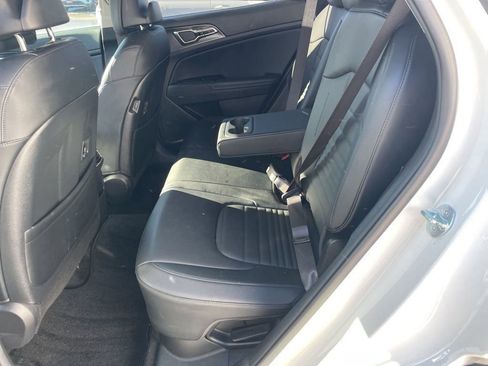 Certified 2023 Kia Sportage SX Prestige image 10