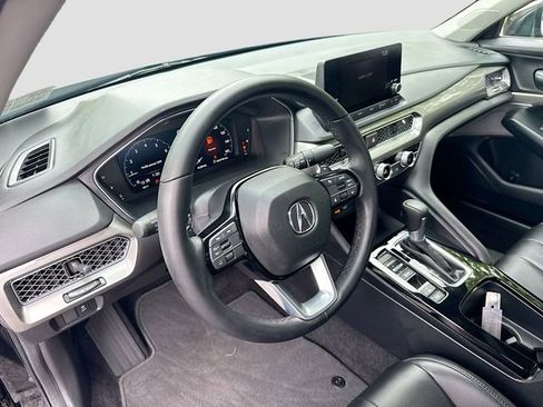 Used 2025 Acura Integra FWD image 10