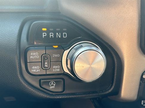 Used 2022 RAM 1500 Laramie AWD/4WD image 17