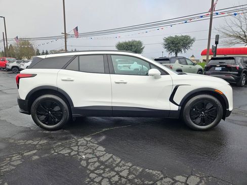 New 2026 Chevrolet Blazer EV LT w/ Super Cruise Package FWD image 7