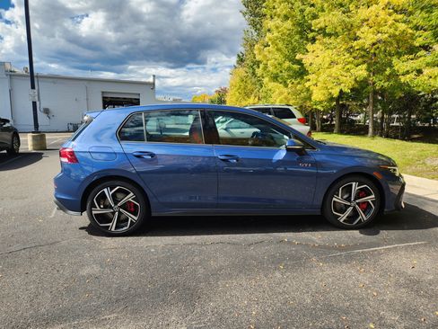 New 2025 Volkswagen GTI SE image 8