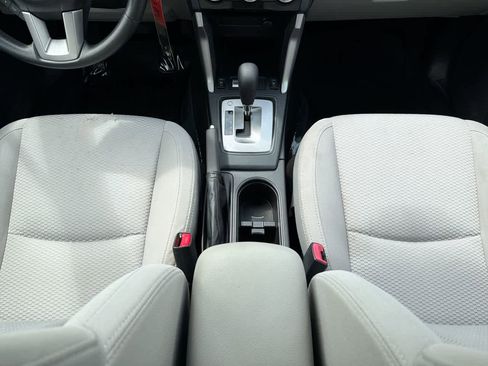 Used 2017 Subaru Forester 2.5i Premium AWD/4WD image 31