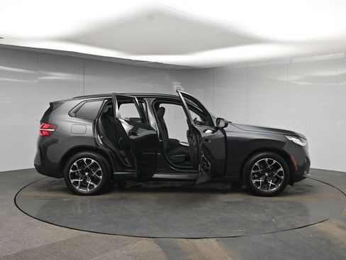 Used 2025 BMW X3 xDrive30i AWD/4WD image 55