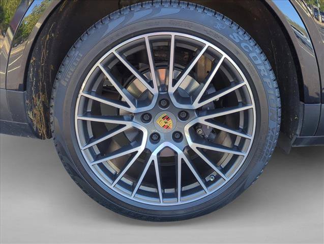 Used 2019 Porsche Cayenne AWD/4WD image 7